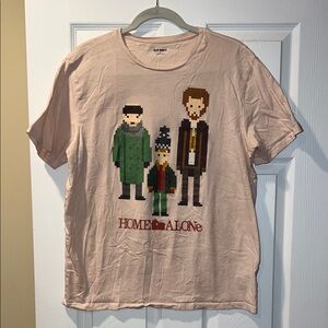 Home Alone T-Shirt Size Large